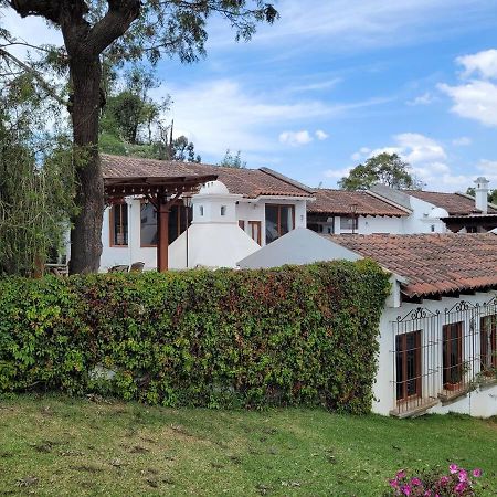 Amplia Casa Antigua Guatemala Con Pergola Y Jardin Villa Екстериор снимка
